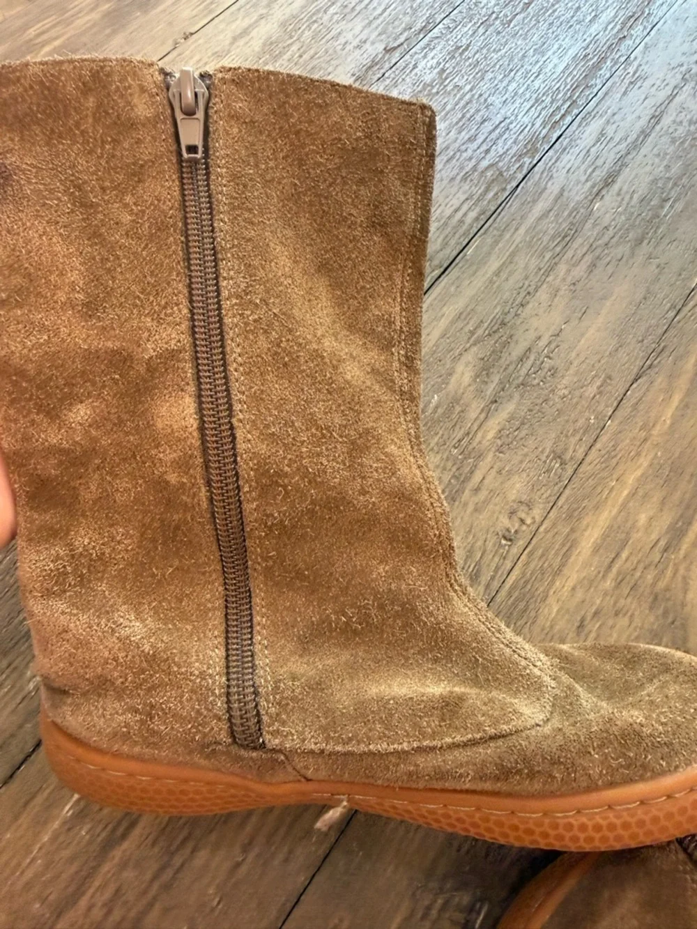 Livie & Luca Girls Brown‎ Suede Tall Boots Size 1 Side Zip Button Detail Leather